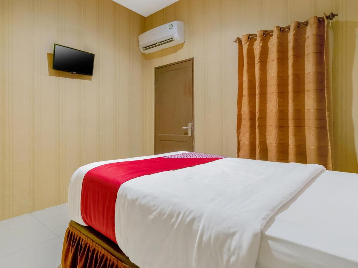 Oyo 741 Hotel Labuhan Raya Medan Eksteriør billede
