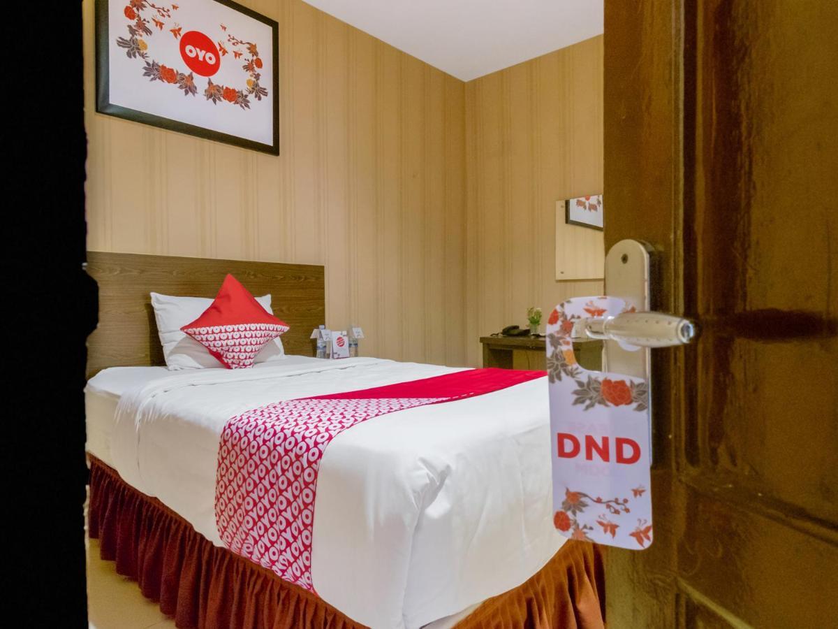 Oyo 741 Hotel Labuhan Raya Medan Eksteriør billede