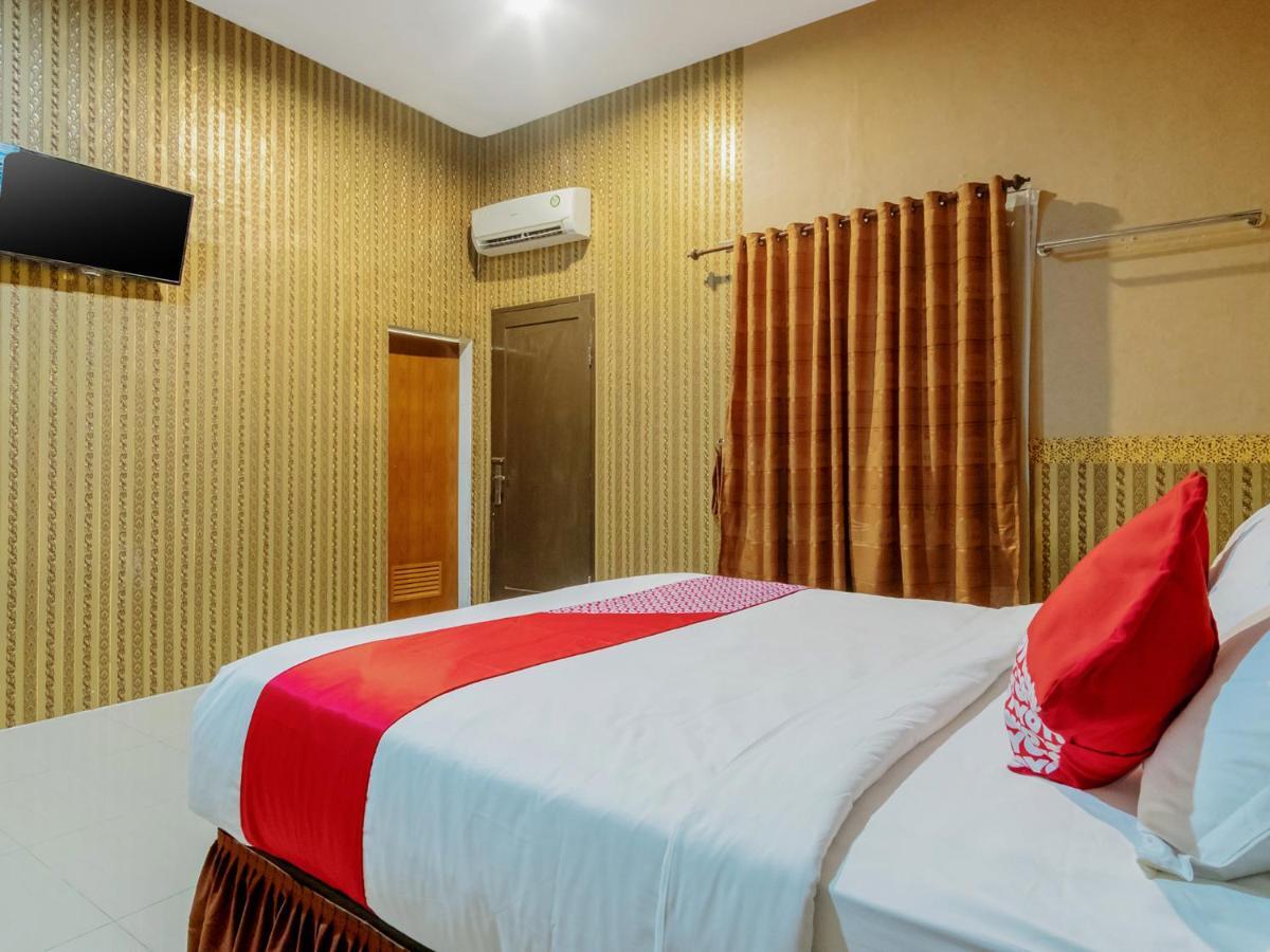 Oyo 741 Hotel Labuhan Raya Medan Eksteriør billede